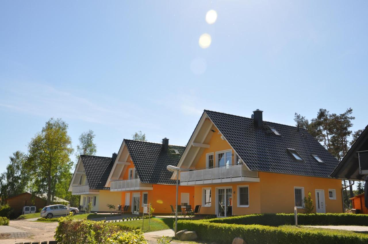 Ferienhaus Mueritzbrise / Eg-Appartement Marienfelde المظهر الخارجي الصورة